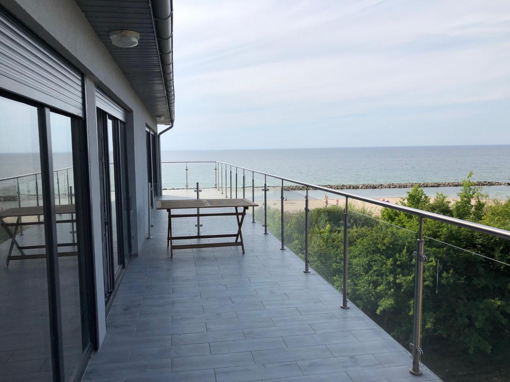 Apartamentowiec Amon Przy Plazy 16 I 19 Ujście-Darłowskie 外观 照片